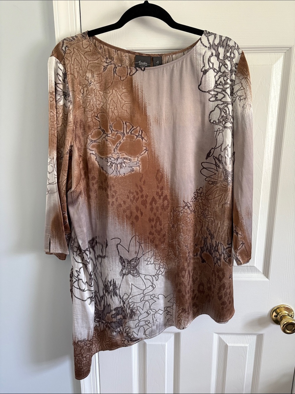 Chico’s Travelers Collection Artsy Asymmetrical Tunic Top Size 4 (XXL/20-22)